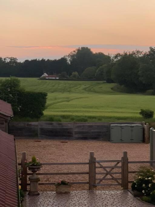 Idyllic Rural Retreat - Stunning 2 Bed Annex. Villa Wood Norton Exteriör bild
