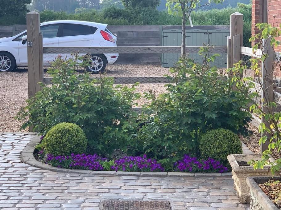 Idyllic Rural Retreat - Stunning 2 Bed Annex. Villa Wood Norton Exteriör bild